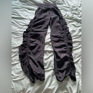 Street style women’s pants